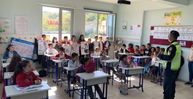 Zonguldak Jandarma okullarda eğitim verdi