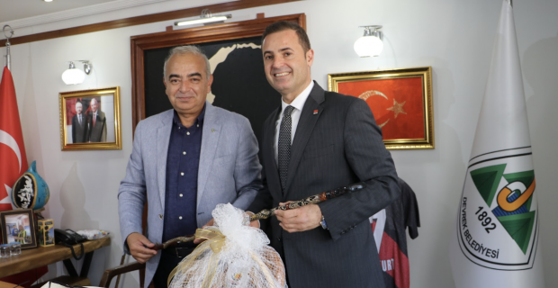 Ahmet Akın, Devrek Belediyesi'ni ziyaret etti